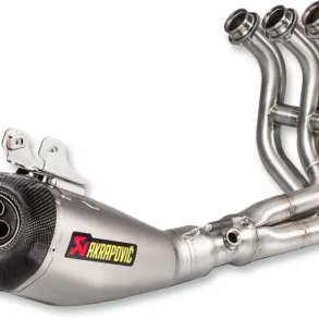 AKRAPOVIC Ολόσωμη Εξάτμιση YAMAHA XSR/MT09/TRACER (S-Y9R8-HEGEHT)